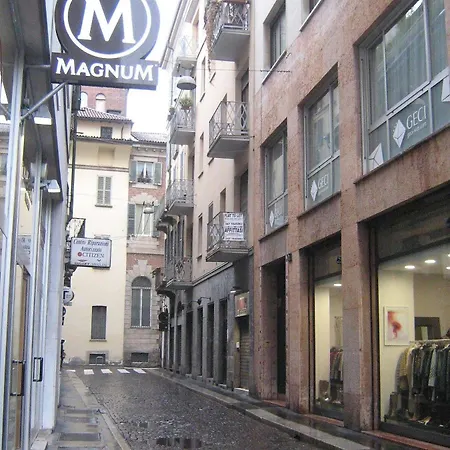 Διαμέρισμα Flat In Duomo Center