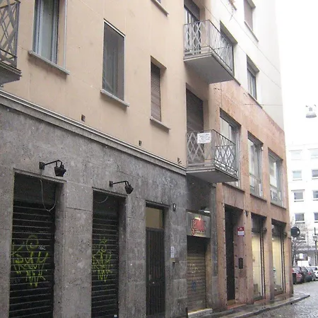 Flat In Duomo Center Μιλάνο