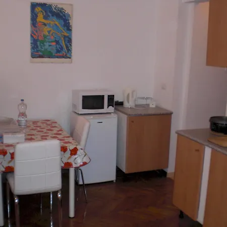 Flat In Duomo Center Διαμέρισμα *